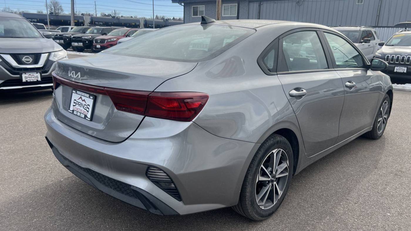 Thumbnail 5