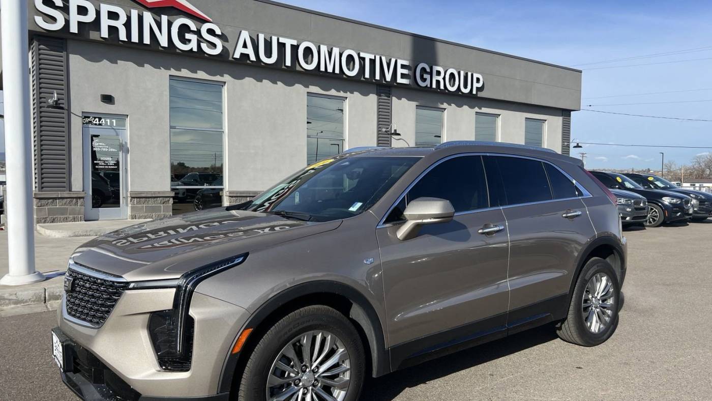 2024 Cadillac XT4 Premium Luxury — SUV — 8,850 mi — Englewood, CO