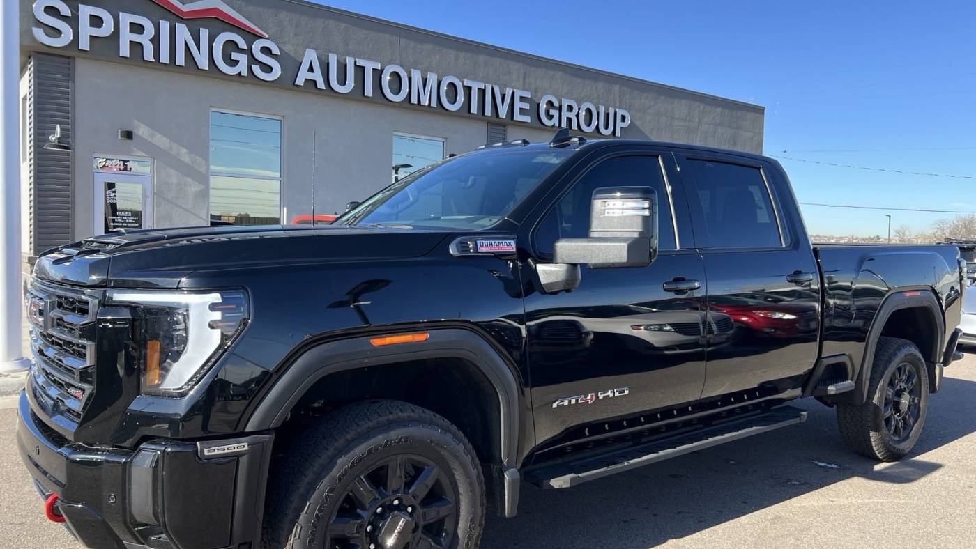 2024 GMC Sierra 3500HD AT4 — Pickup Truck — 6,800 mi — Englewood, CO