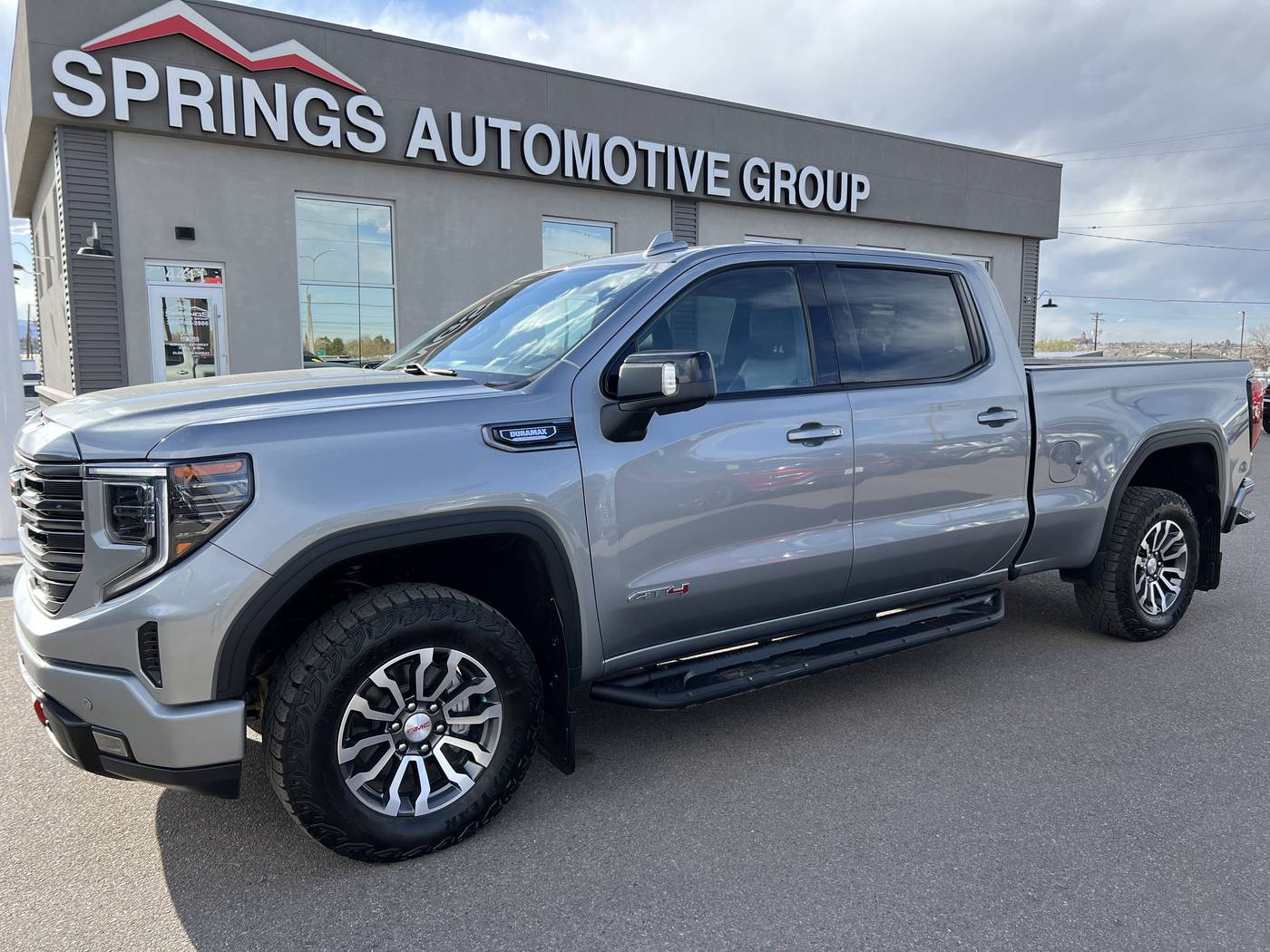 2023 GMC Sierra 1500 AT4 — Pickup Truck — 25,443 mi — Englewood, CO
