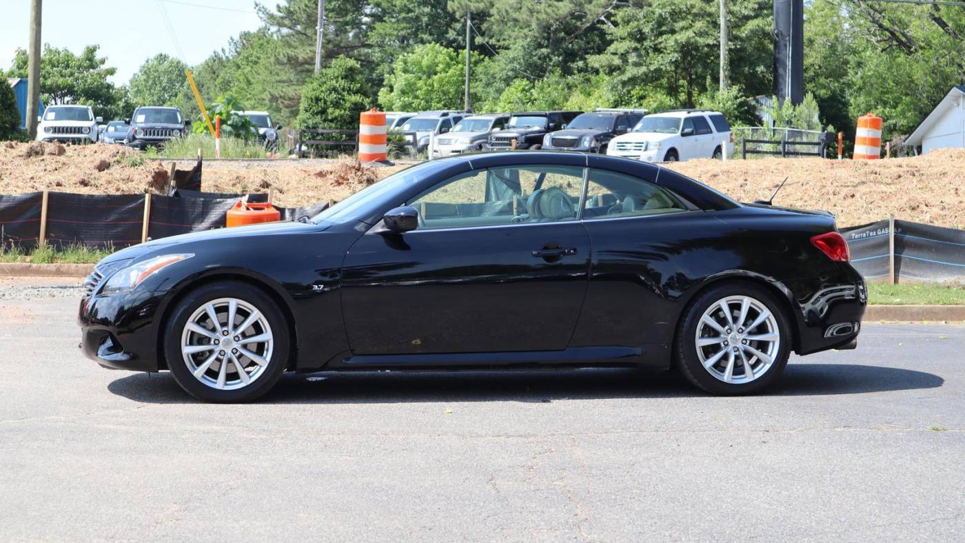 2015 INFINITI Q60 Standard — Convertible — 92,708 mi — Alpharetta, GA