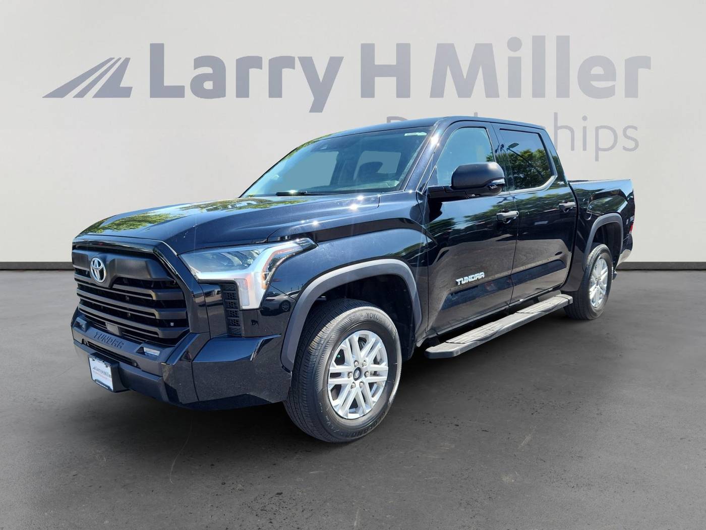 2022 Toyota Tundra SR5 — Pickup Truck — 29,955 mi — Denver, CO
