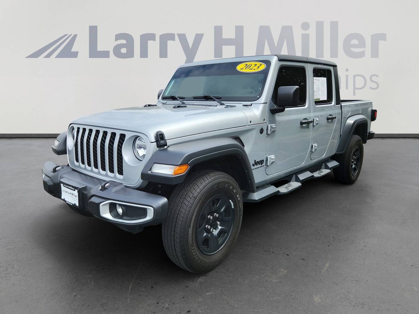 2023 Jeep Gladiator Sport — Pickup Truck — 10,287 mi — Aurora, CO