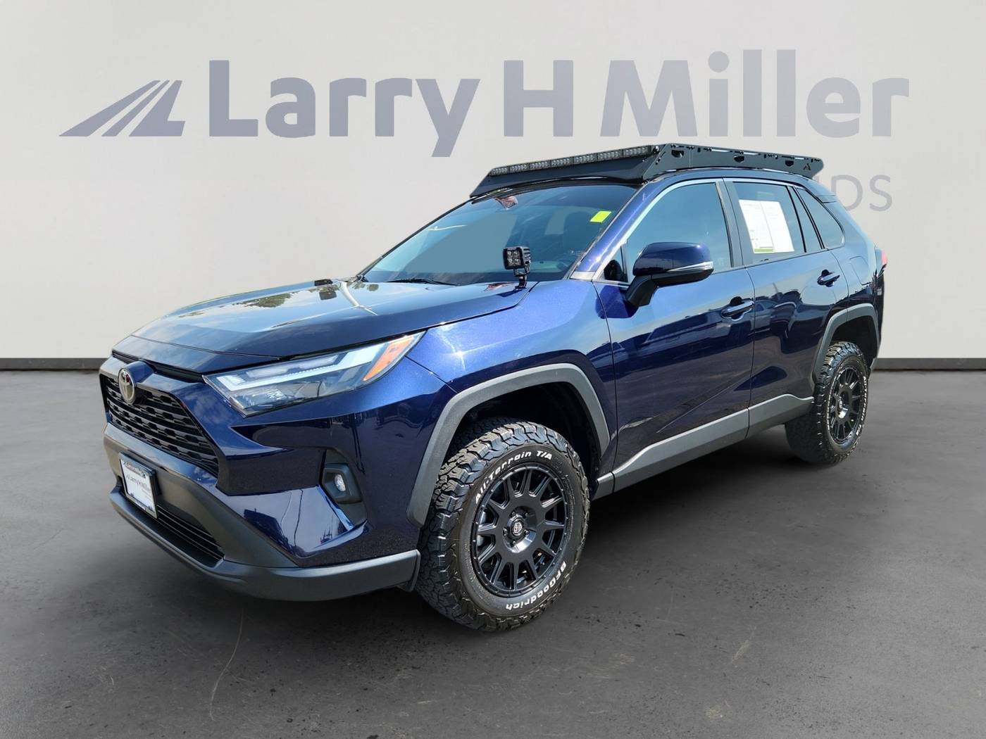 2023 Toyota RAV4 XLE Premium — SUV — 27,231 mi — Aurora, CO