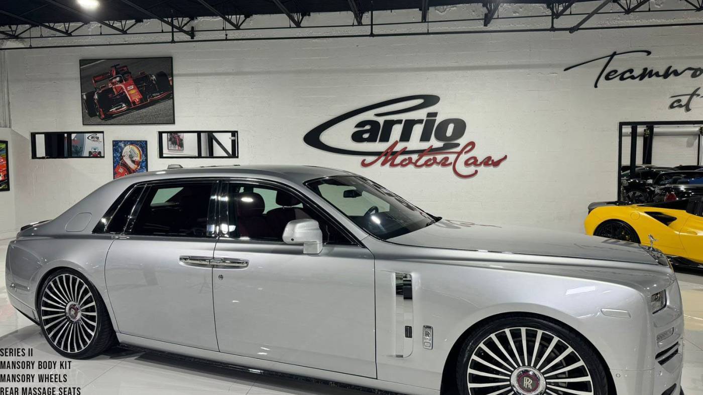 2023 Rolls-Royce Phantom