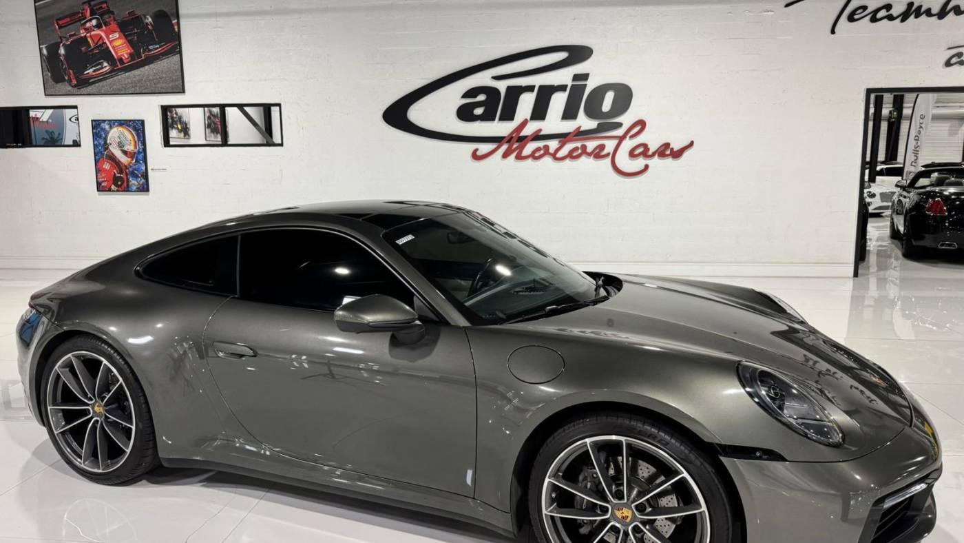 2022 Porsche 911 Carrera — Coupe — 25,409 mi — Fort Lauderdale, FL