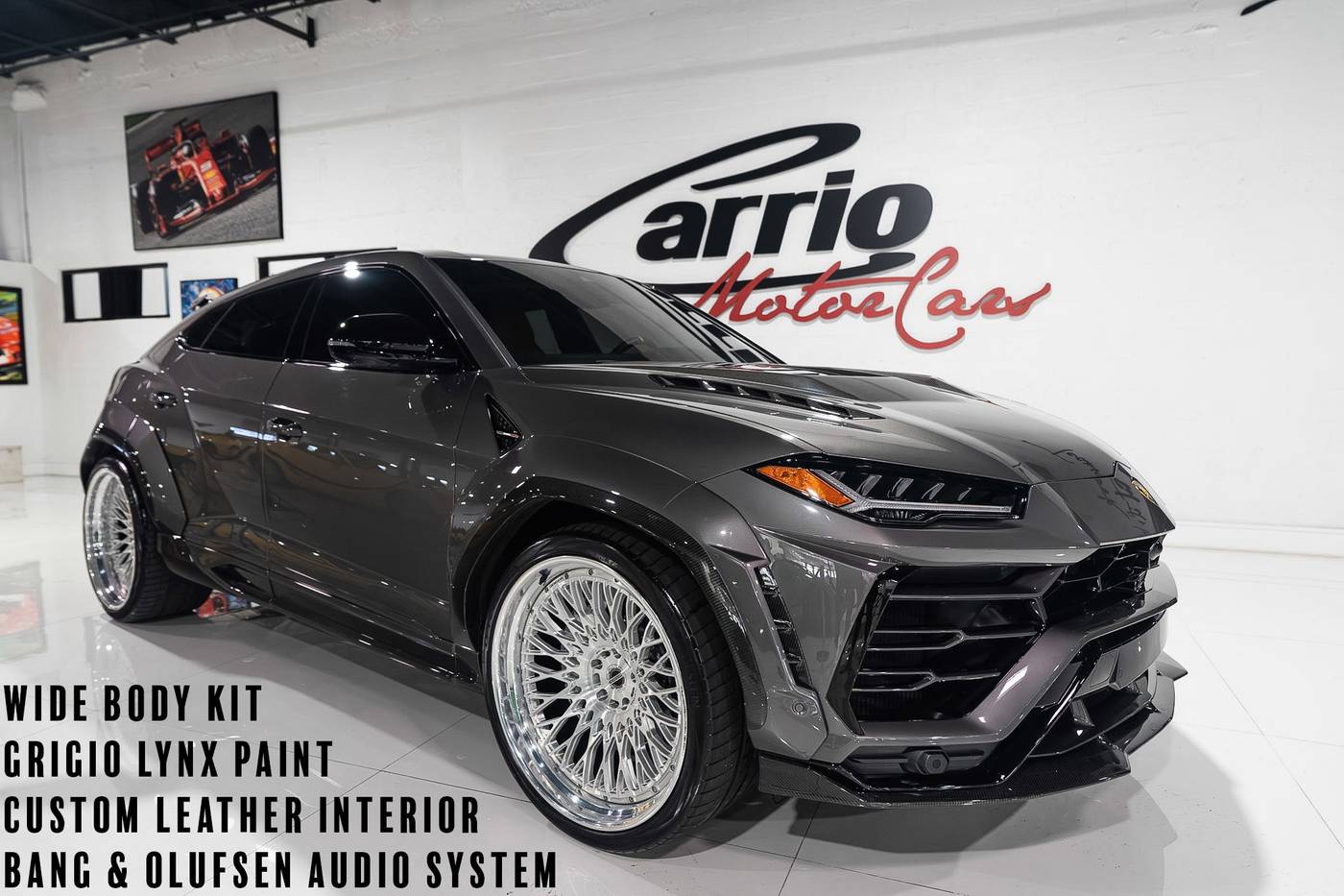 2021 Lamborghini Urus Standard