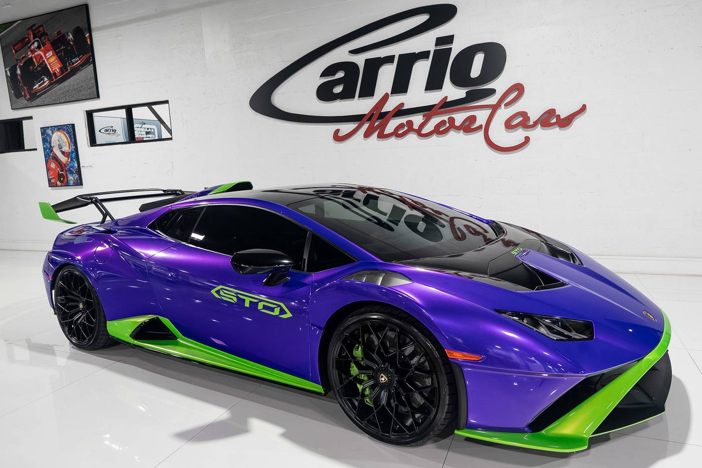 2023 Lamborghini Huracan STO