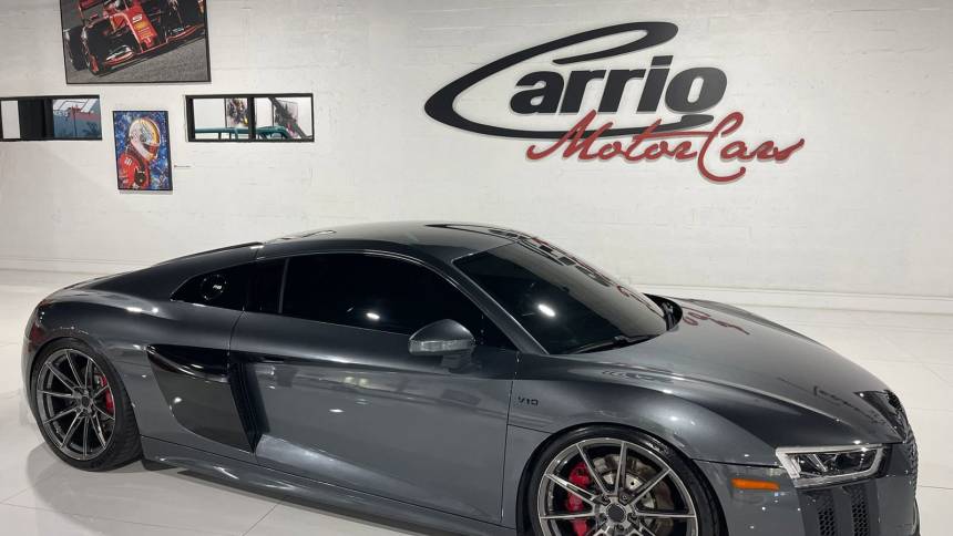 Used 2017 Audi R8 V10 plus R8 V10 plus Coupe MSRP $201,150+ Nardo Grey! For  Sale (Special Pricing)