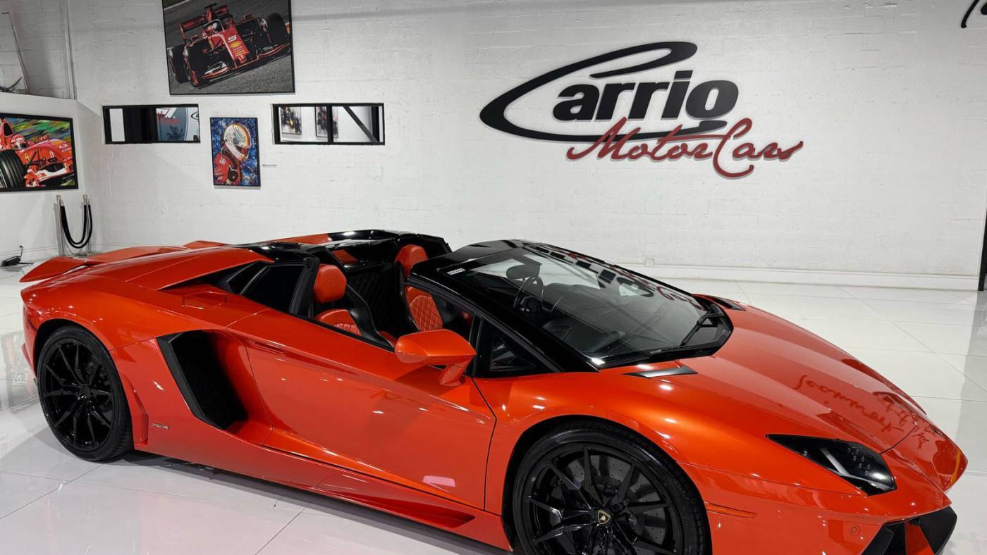 2016 Lamborghini Aventador LP 700-4 — Convertible — 29,212 mi — Fort Lauderdale, FL