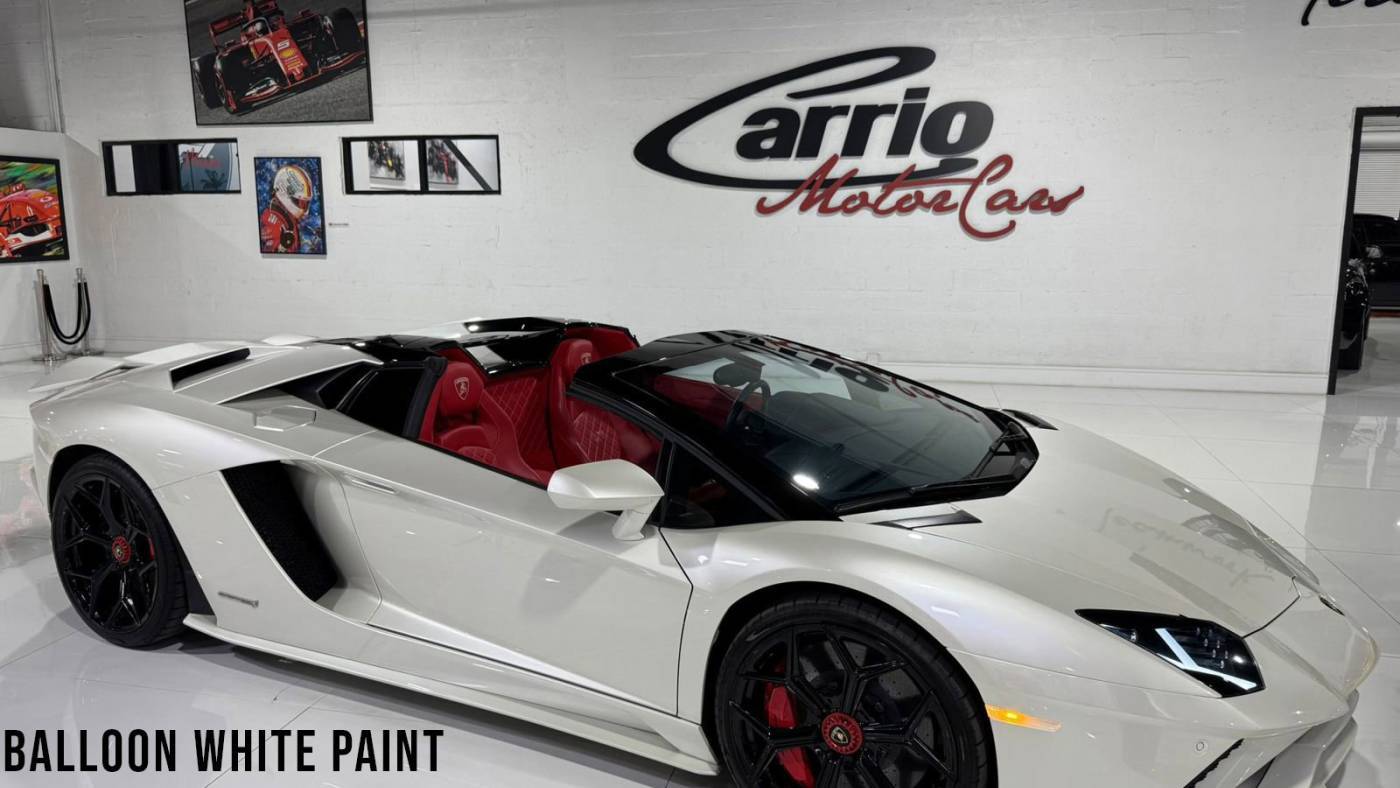 2018 Lamborghini Aventador S — Convertible — 3,867 mi — Fort Lauderdale, FL