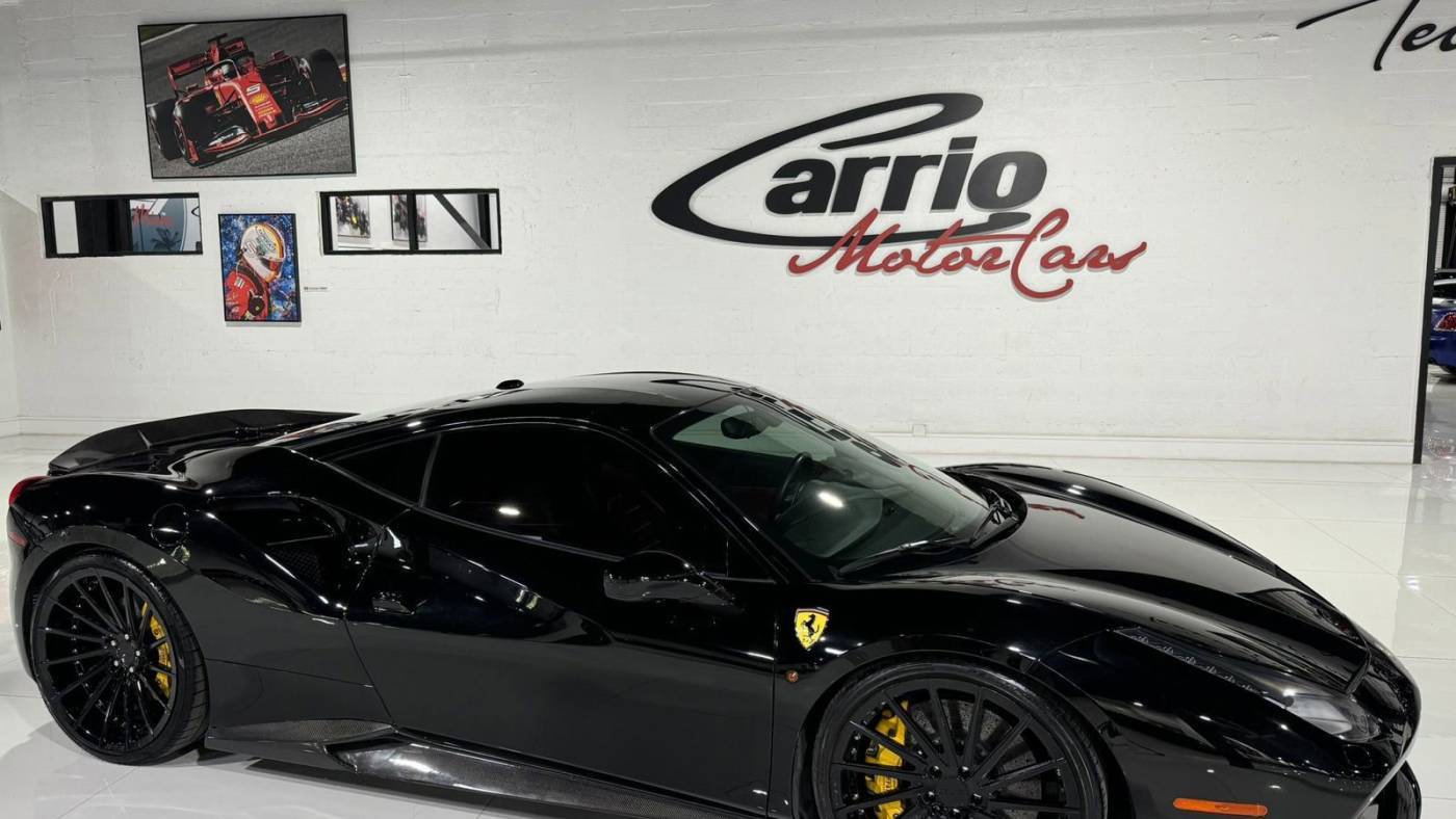 2016 Ferrari 488 GTB — Coupe — 19,561 mi — Fort Lauderdale, FL