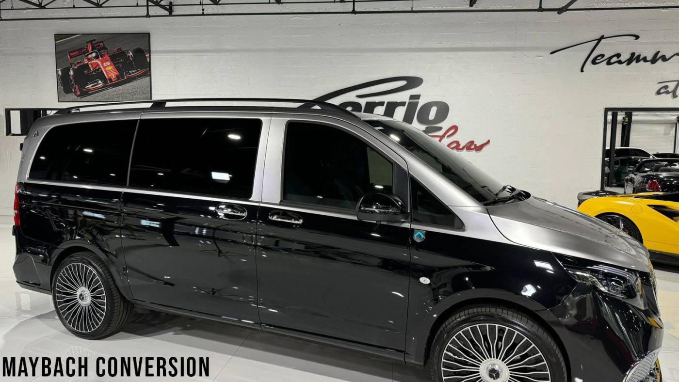 2023 Mercedes-Benz Metris Passenger Van Standard — Passenger Van — 587 mi — Fort Lauderdale, FL