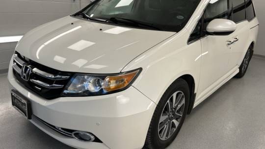 2016 Honda Odyssey Touring Elite — Minivan — 144,732 mi — Colorado Springs, CO