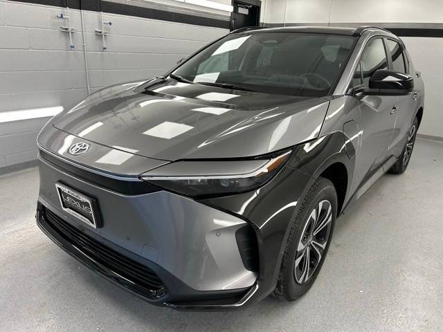 2024 Toyota bZ4X XLE — SUV — 2,577 mi — Colorado Springs, CO