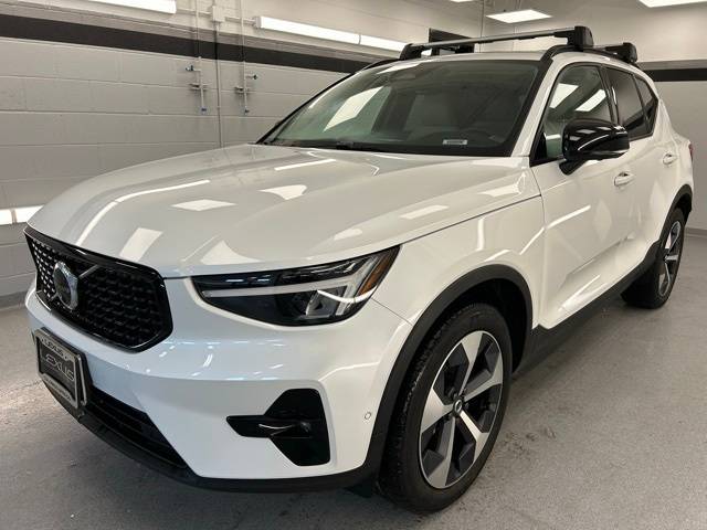 2023 Volvo XC40 Plus — SUV — 25,477 mi — Colorado Springs, CO