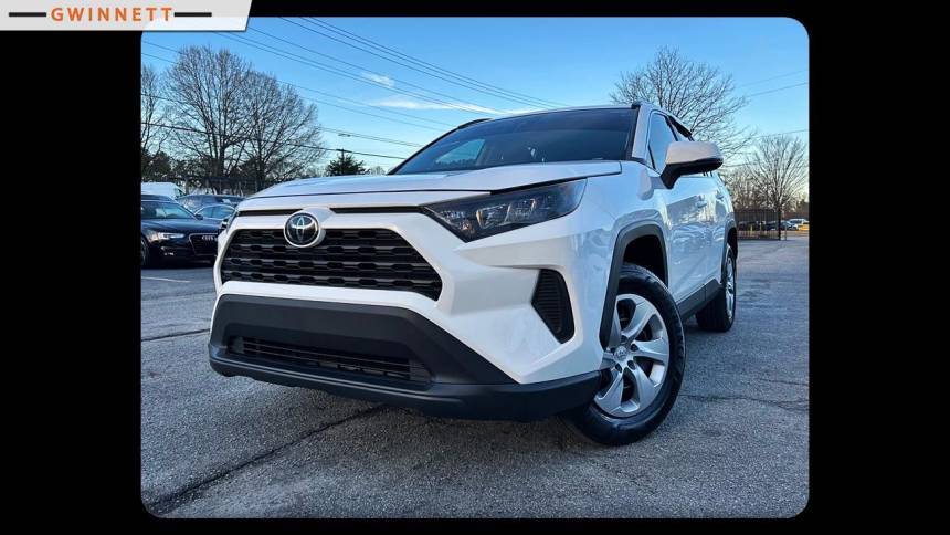 2020 Toyota RAV4 LE