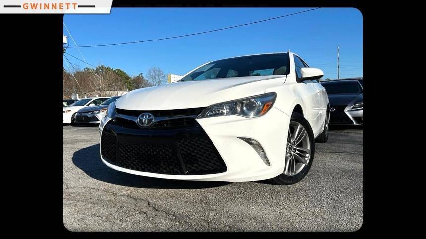 2015 Toyota Camry SE