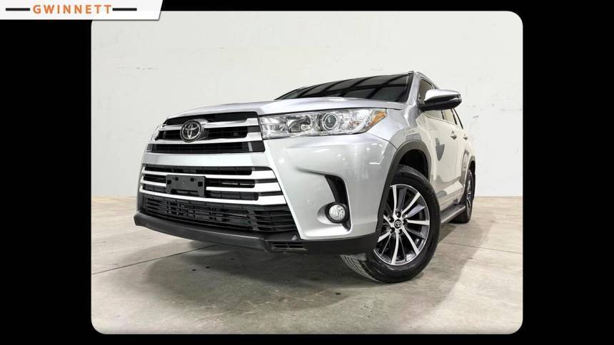 2018 Toyota Highlander SE