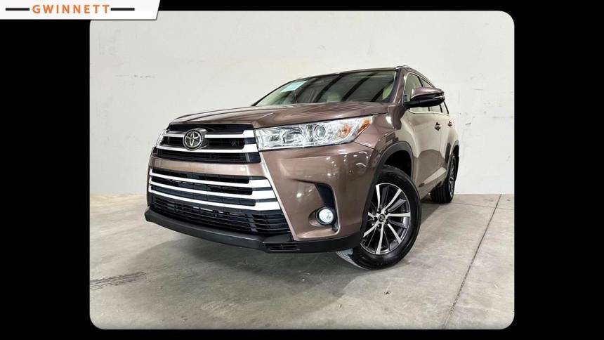 2018 Toyota Highlander SE
