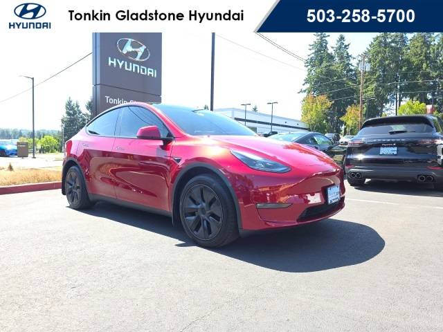2025 Tesla Model Y Long Range — SUV — 6,392 mi — Gladstone, OR
