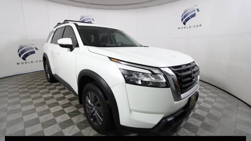 2022 Nissan Pathfinder SV — SUV — 30,433 mi — San Antonio, TX