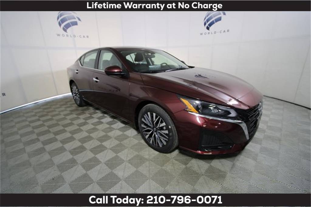 2024 Nissan Altima SV — Sedan — 5,714 mi — San Antonio, TX