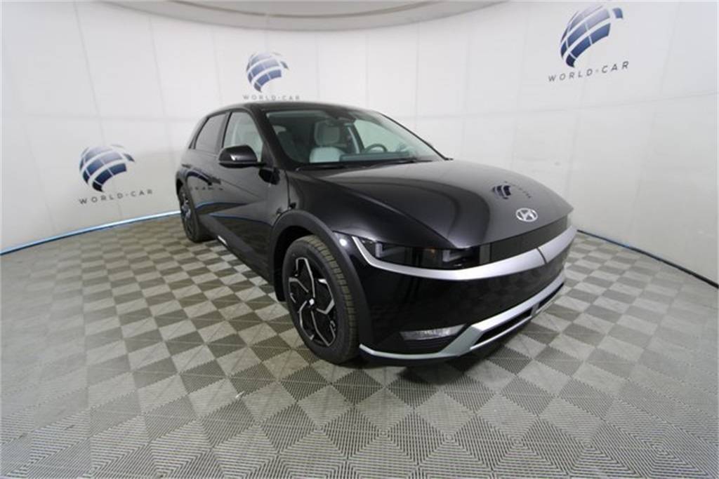 2023 Hyundai IONIQ 5 SEL — SUV — 119 mi — San Antonio, TX
