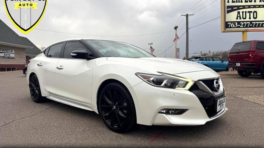 2017 Nissan Maxima SR