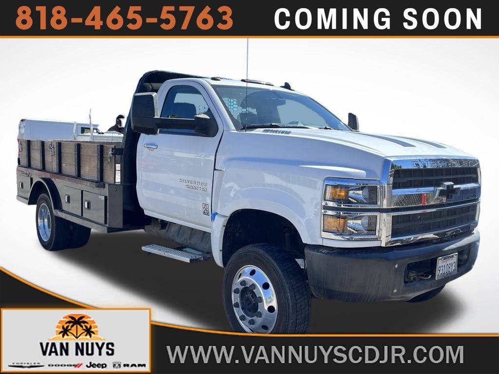 2022 Chevrolet Silverado MD Work Truck — Chassis Cab Truck — 24,366 mi — Van Nuys, CA