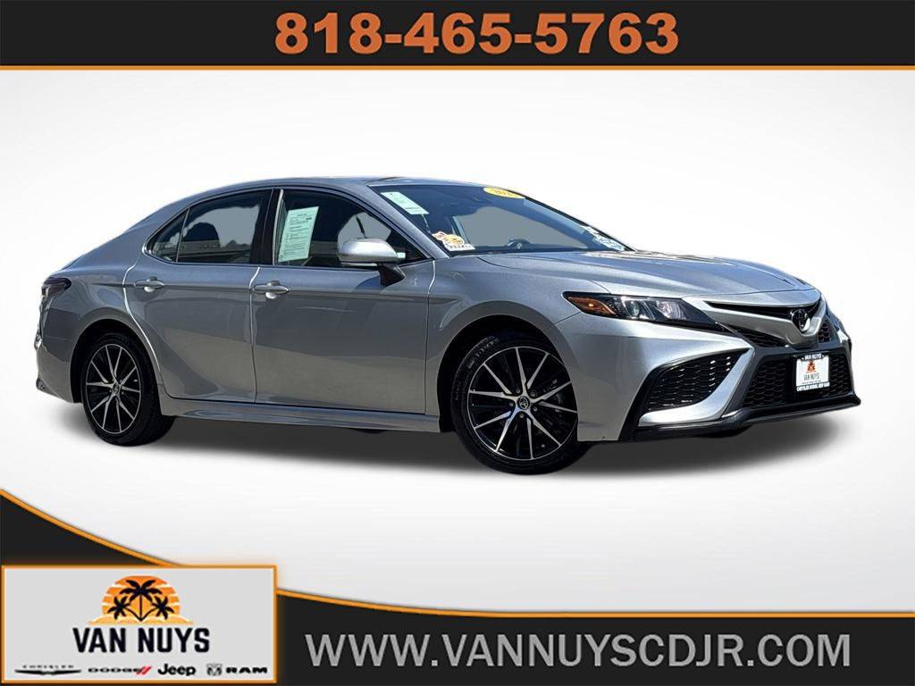 2023 Toyota Camry SE — Sedan — 51,218 mi — Van Nuys, CA