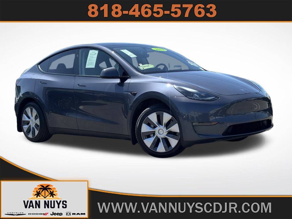 2023 Tesla Model Y Long Range — SUV — 28,160 mi — Van Nuys, CA
