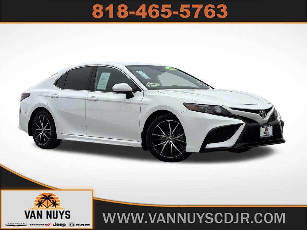 2021 Toyota Camry SE — Sedan — 57,554 mi — Van Nuys, CA