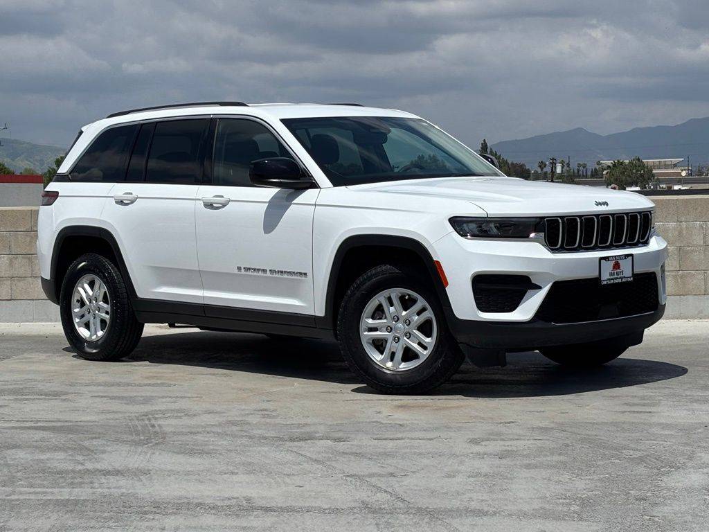 2023 Jeep Grand Cherokee Laredo — SUV — 32,950 mi — Van Nuys, CA