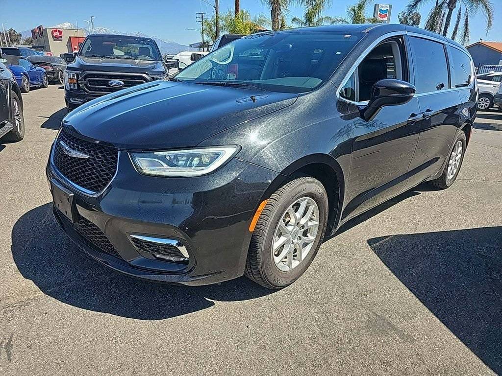 2023 Chrysler Pacifica Touring L — Minivan — 53,422 mi — Van Nuys, CA