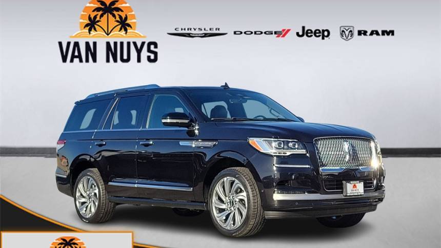2022 Lincoln Navigator Reserve — SUV — 61,860 mi — Van Nuys, CA