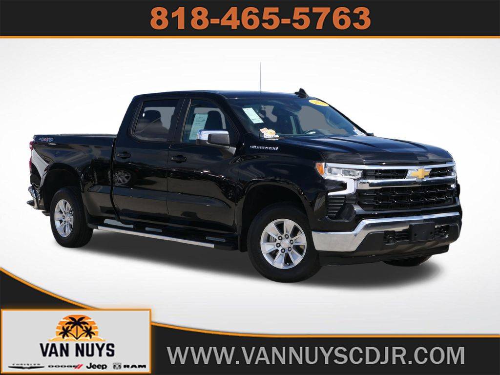 2024 Chevrolet Silverado 1500 LT — Pickup Truck — 28,901 mi — Van Nuys, CA