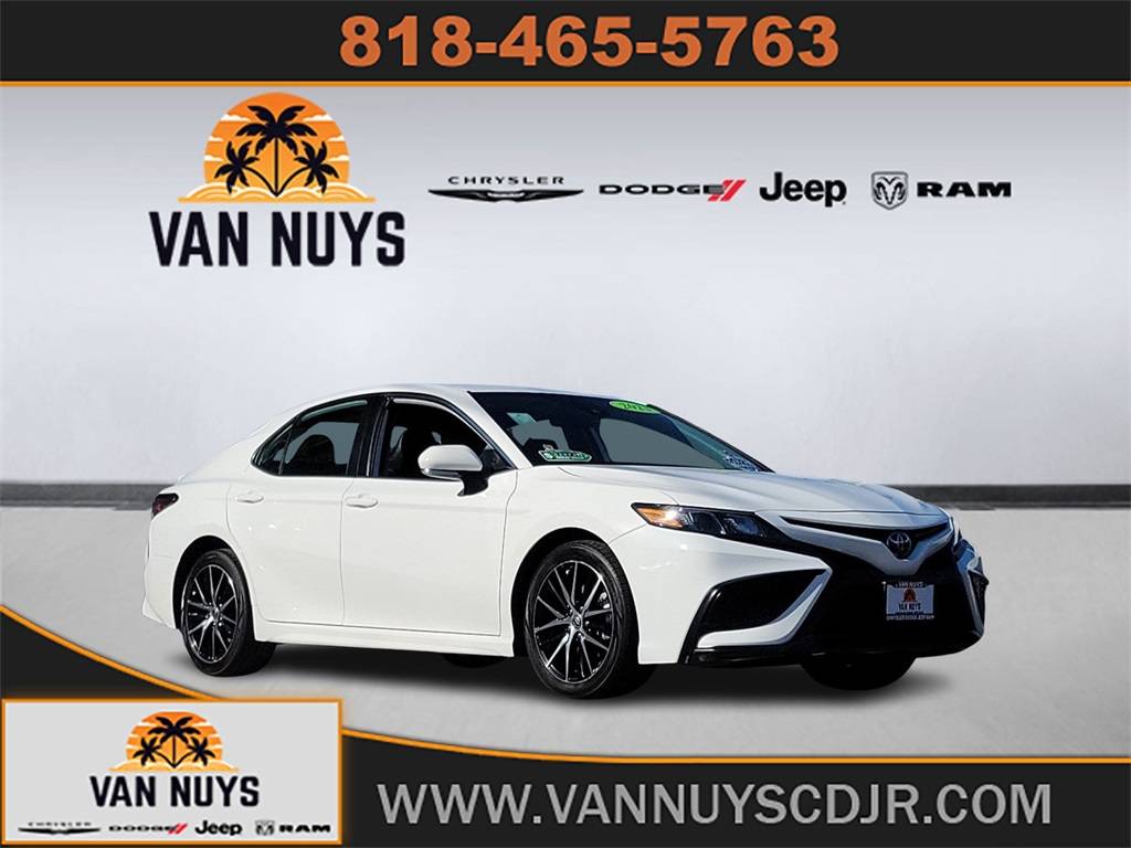 2023 Toyota Camry SE — Sedan — 47,967 mi — Van Nuys, CA