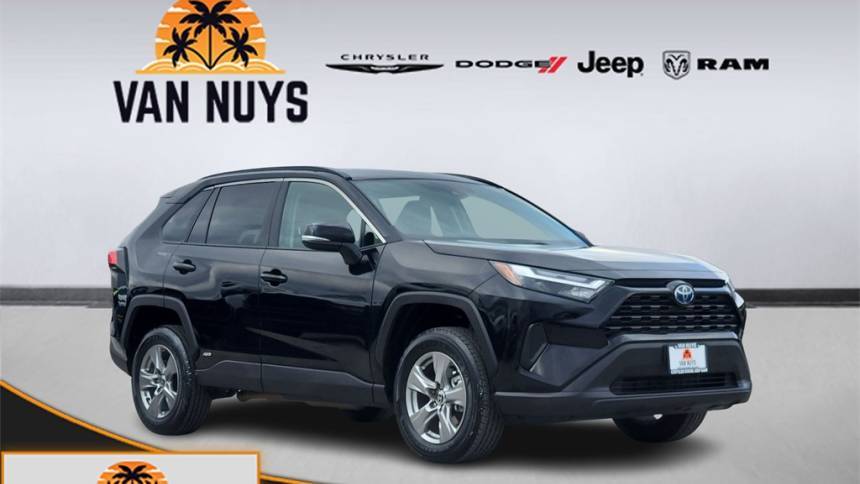 2024 Toyota RAV4 Hybrid XLE — SUV — 15,069 mi — Van Nuys, CA
