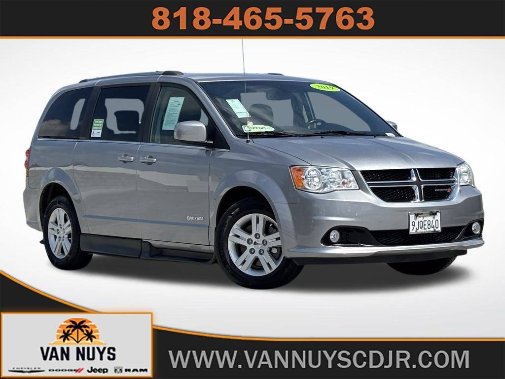 2019 Dodge Grand Caravan SXT — Minivan — 55,369 mi — Van Nuys, CA