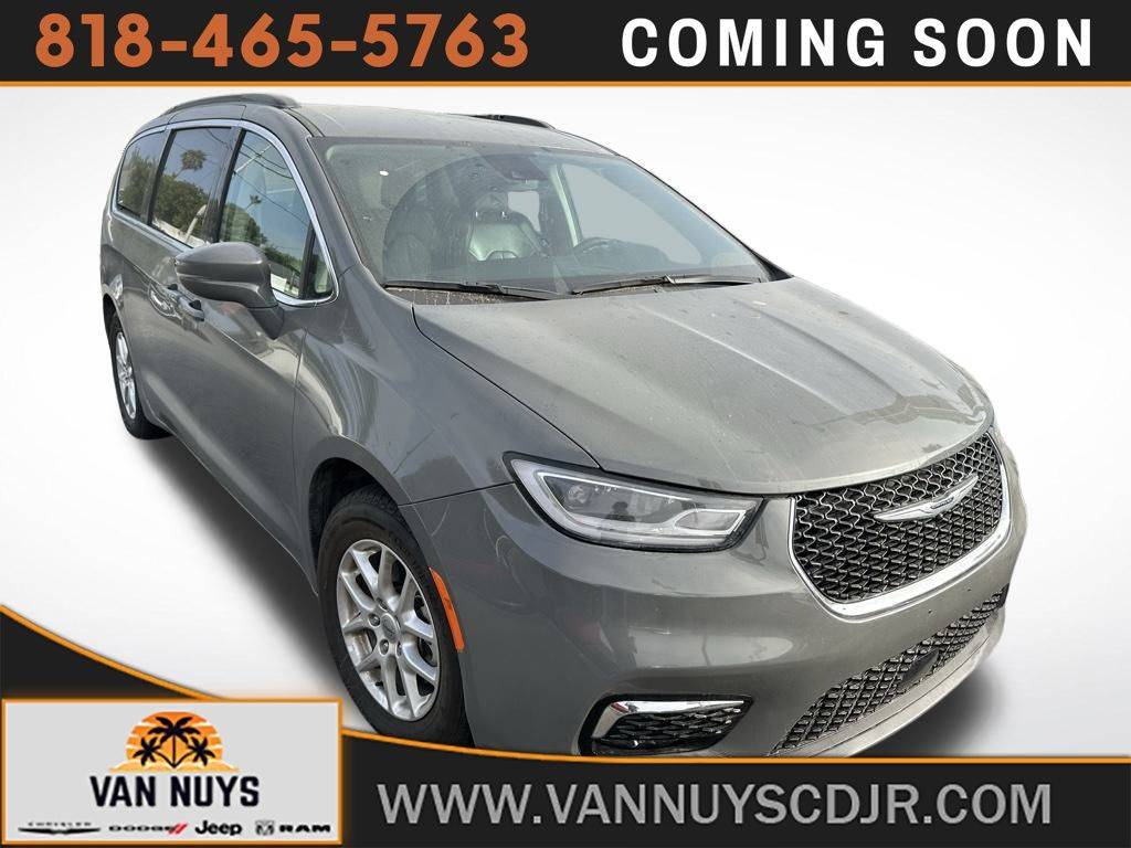 2022 Chrysler Pacifica Touring L — Minivan — 46,036 mi — Van Nuys, CA