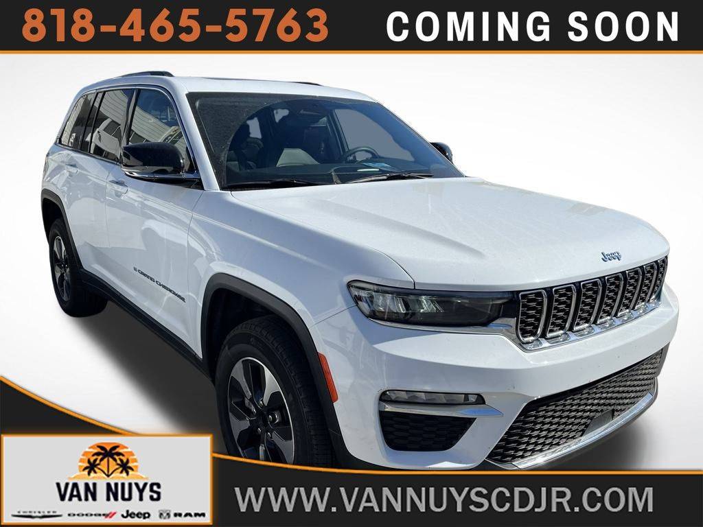 2022 Jeep Grand Cherokee 4xe — SUV — 17,200 mi — Van Nuys, CA