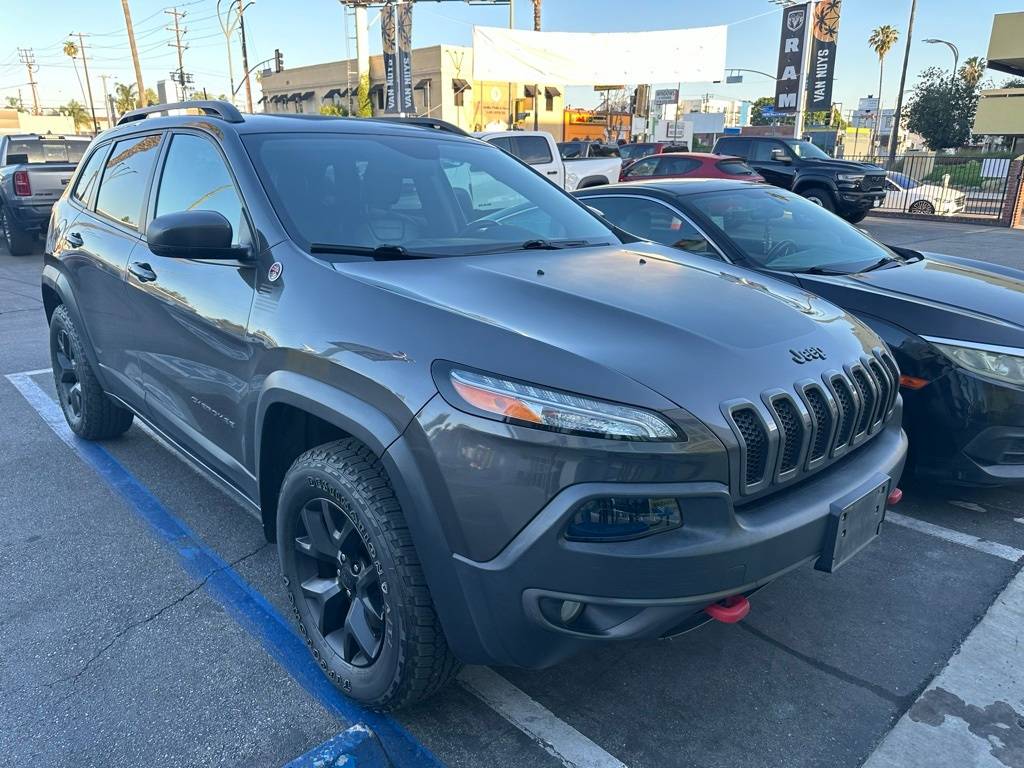 2018 Jeep Cherokee Trailhawk — SUV — 88,427 mi — Van Nuys, CA