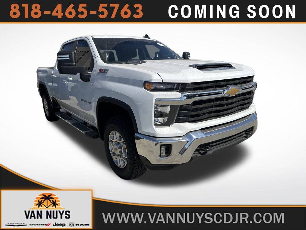 2024 Chevrolet Silverado 2500HD LT — Pickup Truck — 67,680 mi — Van Nuys, CA