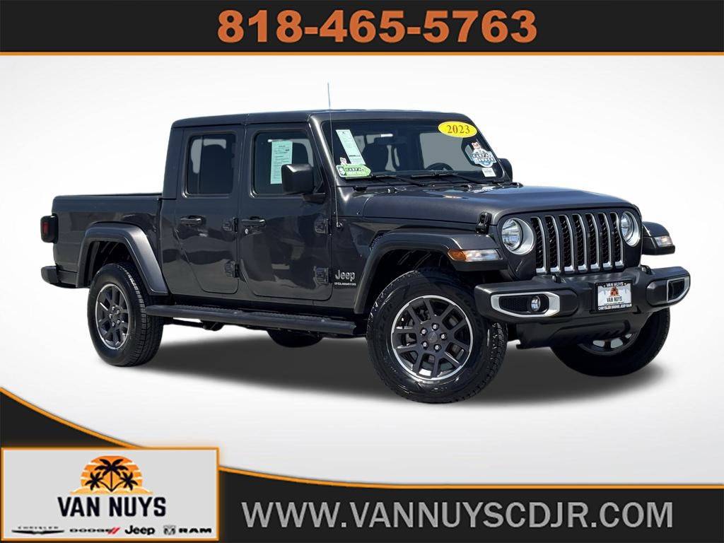 2023 Jeep Gladiator Overland — Pickup Truck — 43,329 mi — Van Nuys, CA