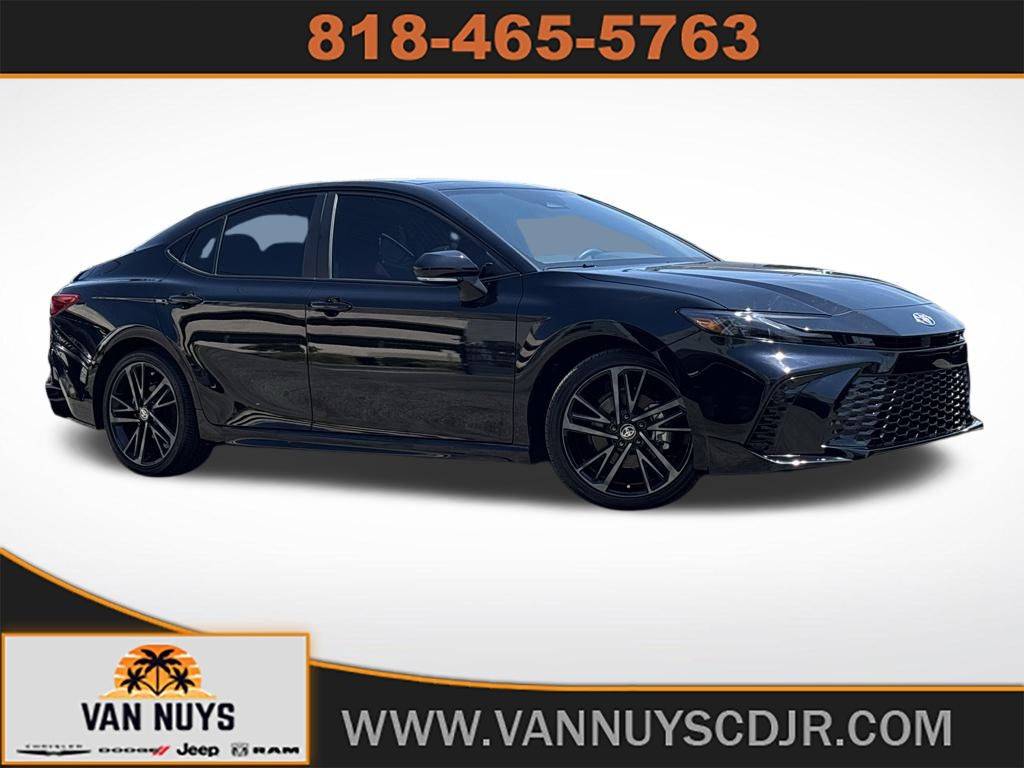 2025 Toyota Camry Hybrid XSE — Sedan — 18,507 mi — Van Nuys, CA