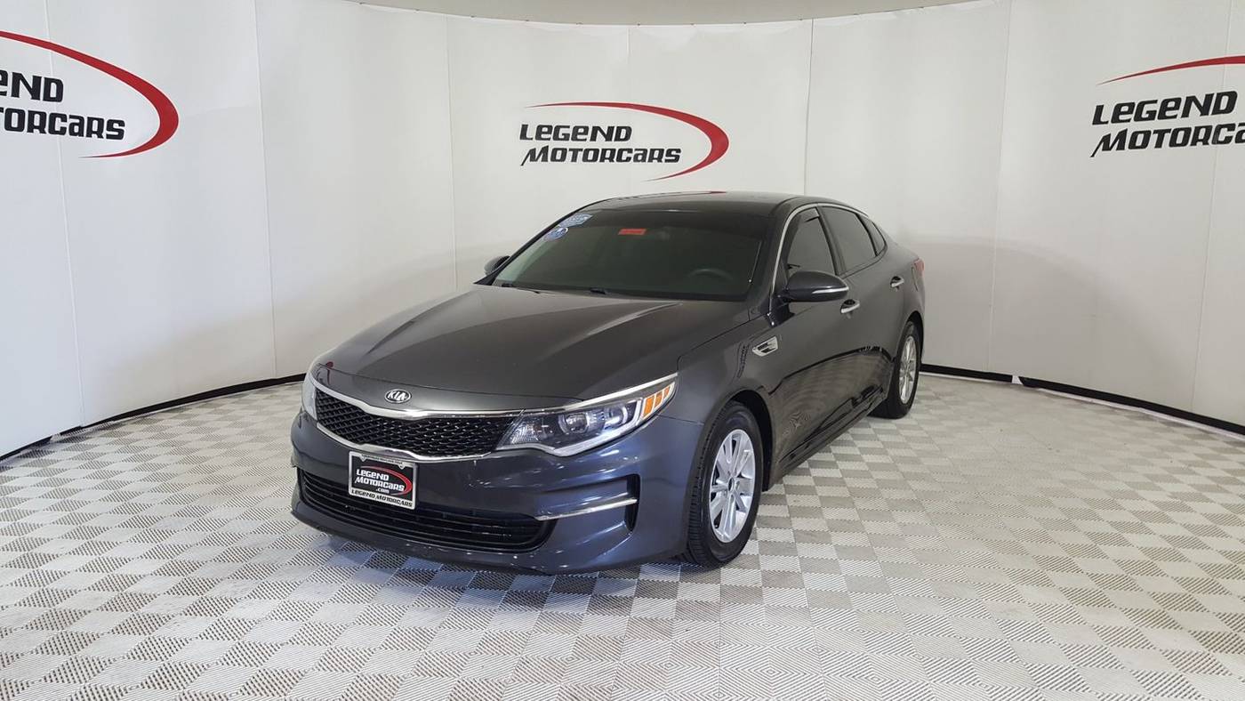 2017 Kia Optima LX — Sedan — 120,515 mi — Carrollton, TX