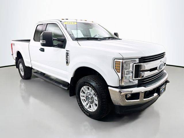 2018 Ford Super Duty F-350 XLT — Pickup Truck — 56,127 mi — Bloomington, IL