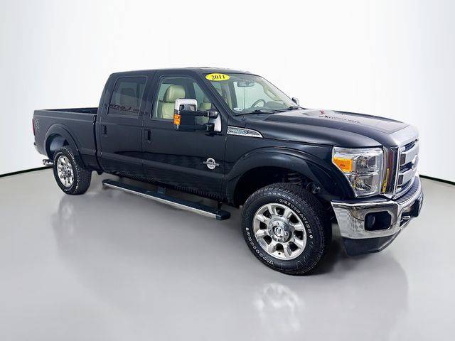 2011 Ford Super Duty F-250 XL — Pickup Truck — 108,778 mi — Bloomington, IL