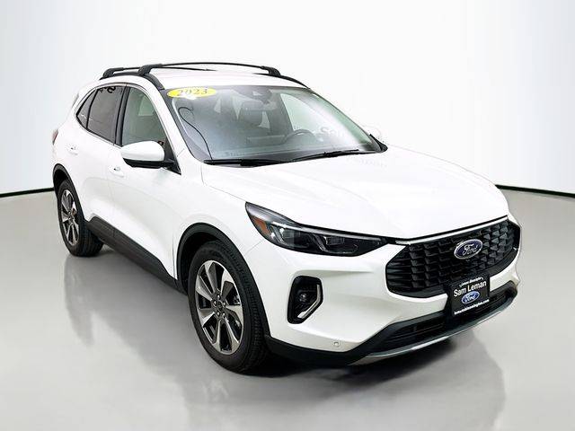 2023 Ford Escape Platinum — SUV — 24,468 mi — Bloomington, IL